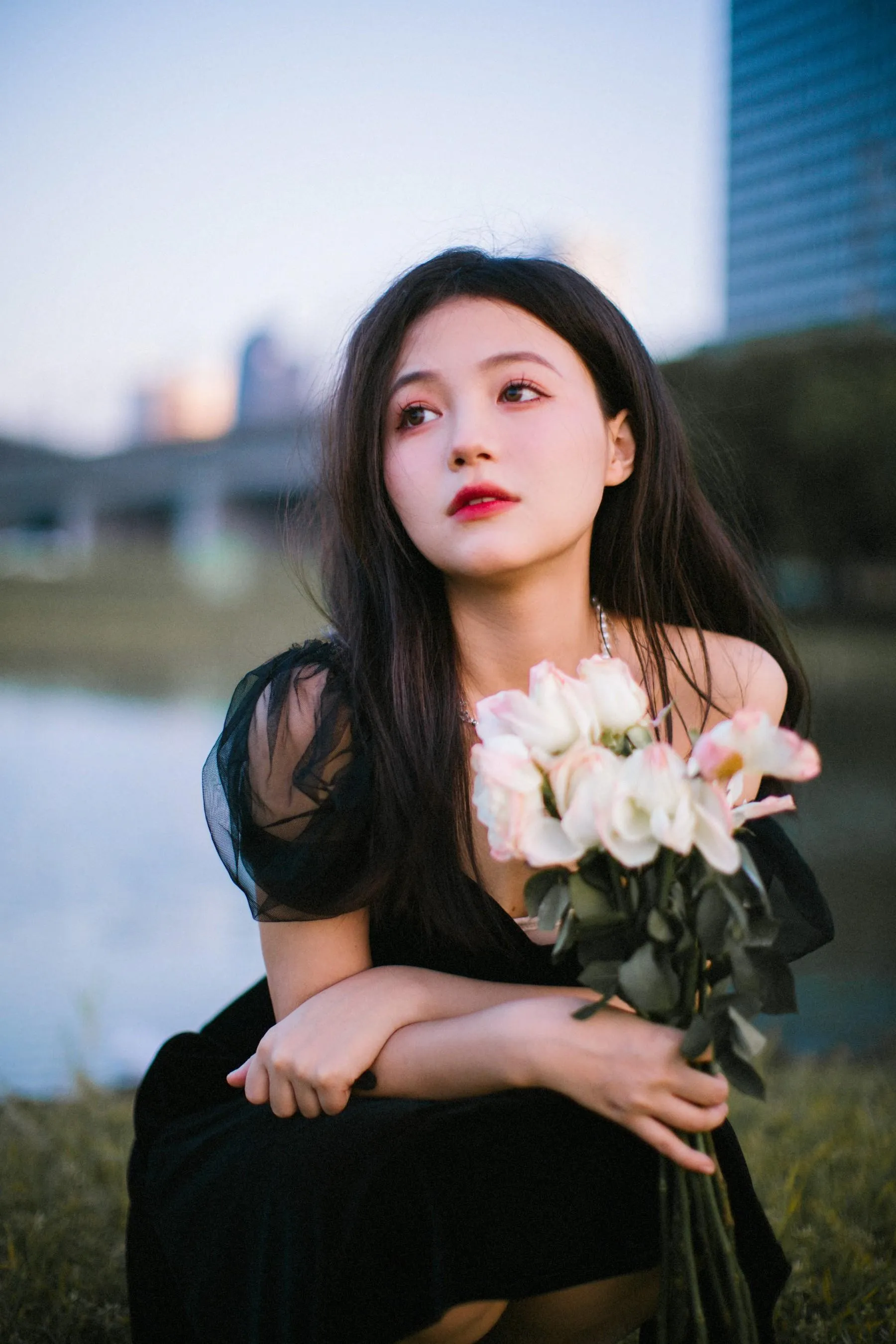 [YITUYU艺图语]2022.07.14 少女与花 夏芸是只小考拉 [25P]插图7